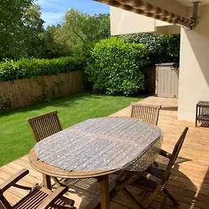 Appartement Magnifique T2 Avec Terrasse Et Jardin Privé, Mandelieu